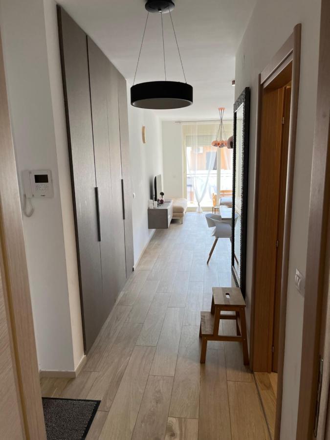 Atina Apartment, City Centre Budva ,Luxurious, Bright, Parking Eksteriør bilde
